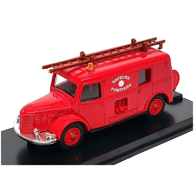 Verem 1/50 Scale 4005 – Hotchkiss H6 G54 Fire Engine – Red