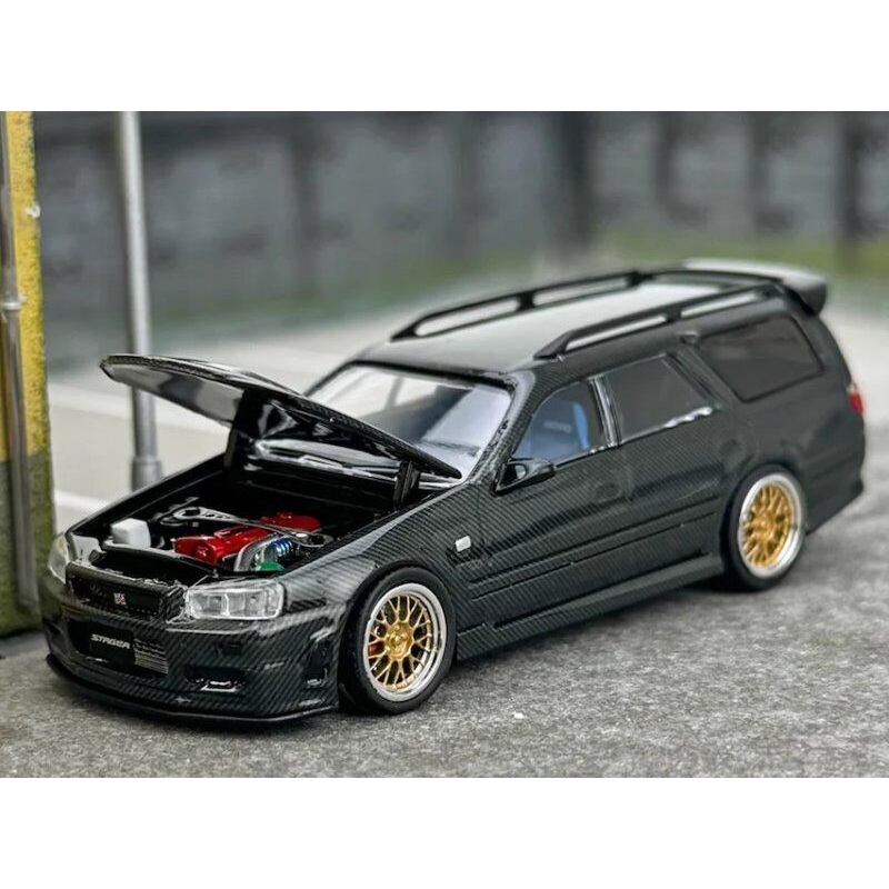Zoom 1:64 Nissan Stagea w/R34 Front Black Carbon