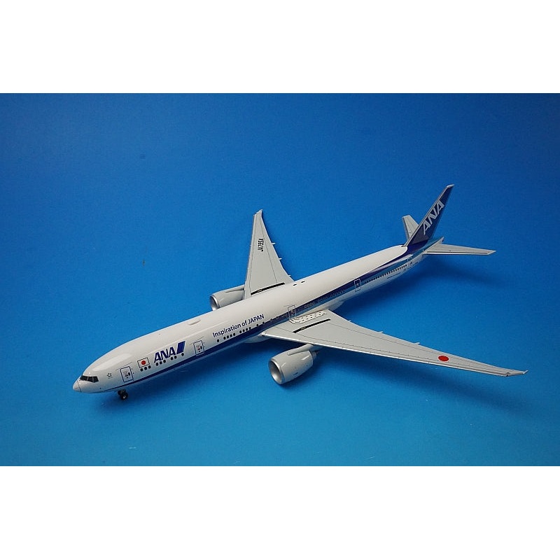1:200 B777-300ER ANA WiFi with radome and gear JA795A NH20166 ANA