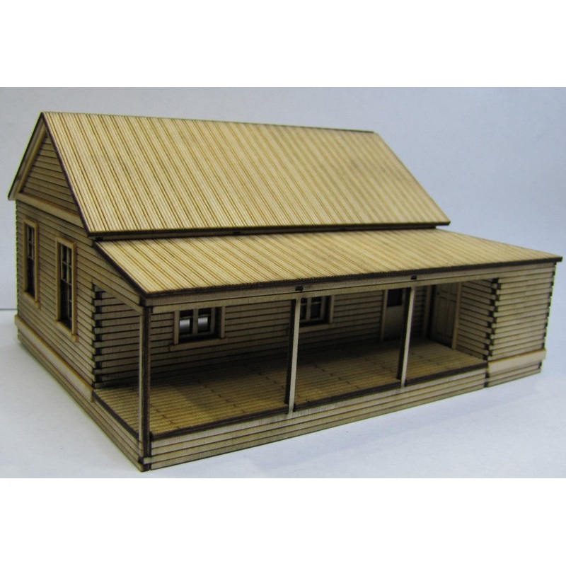 Trackside Models – The School – HO