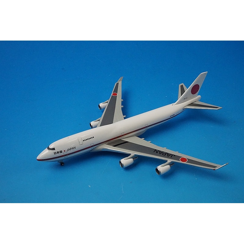 1:500 B747-400 JASDF 701st Squadron Chitose Base #20-1101 511575-001 Herpa