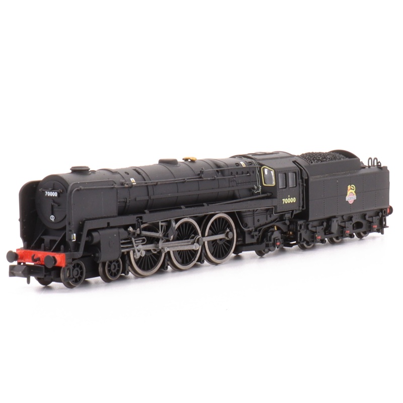 Steam locomotive Class 7MT 4-6-2 Britannia 70000 Britannia BR unlined black with early emblem
