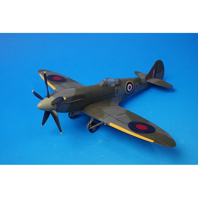 1:48 Spitfire MK.XIVc British Ace Royal Air Force HA7102 HOBBY MASTER airplane model