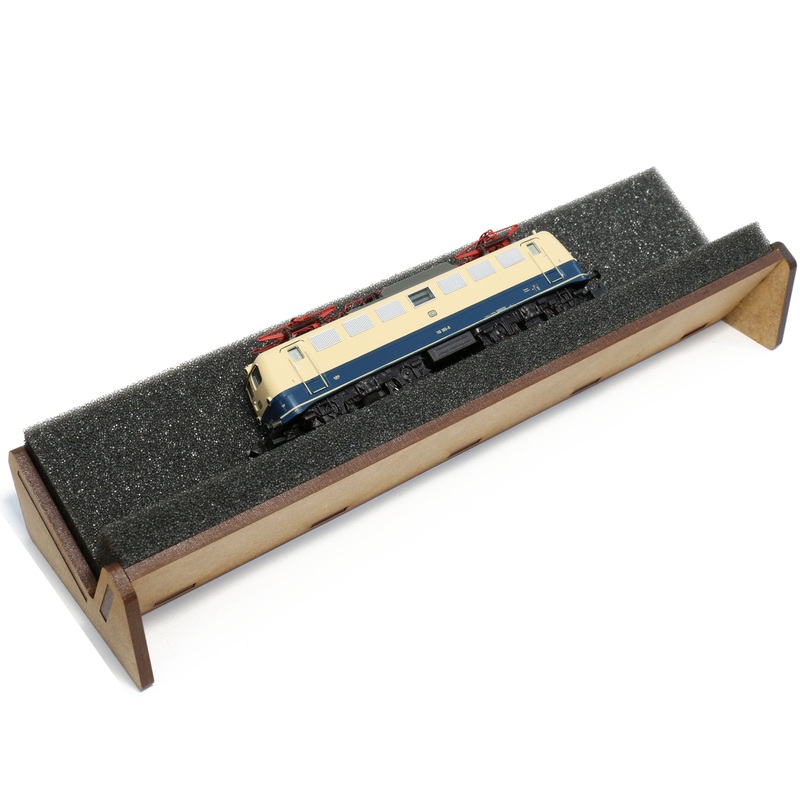 Repair Stand for locomotives length 20 cm