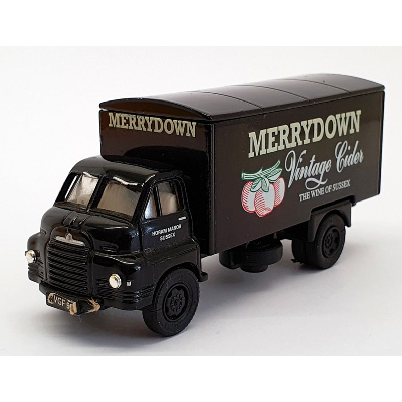 Vanguards 1/64 Scale VA8005 – Bedford S Type Van – Merrydown