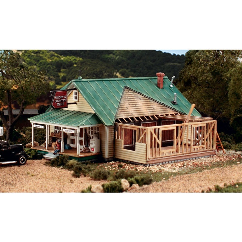 Woodland Scenics Woody’s Country Mart (HO) WOO12900