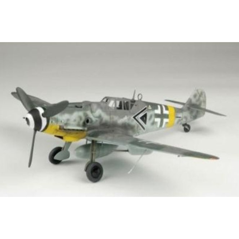 AE-33 Platz  1:48 WW.II German Air Force Messerschmitt Bf-109 G-6 52nd Fighter Wing[Plastic model]