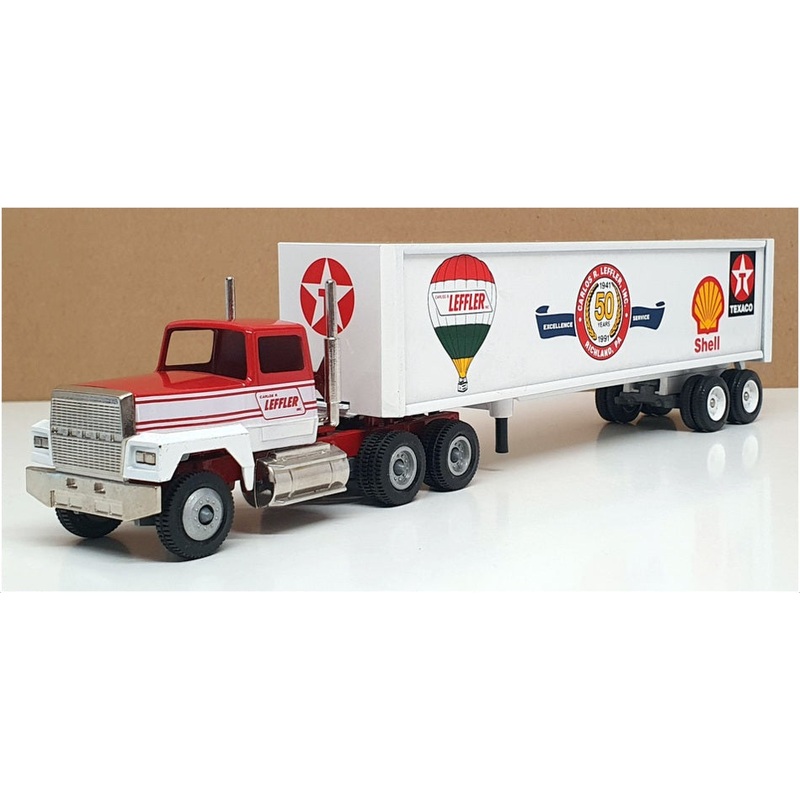 Winross 1/64 Scale Diecast WR50Y – Ford Truck & Trailer 50Yrs Leffler