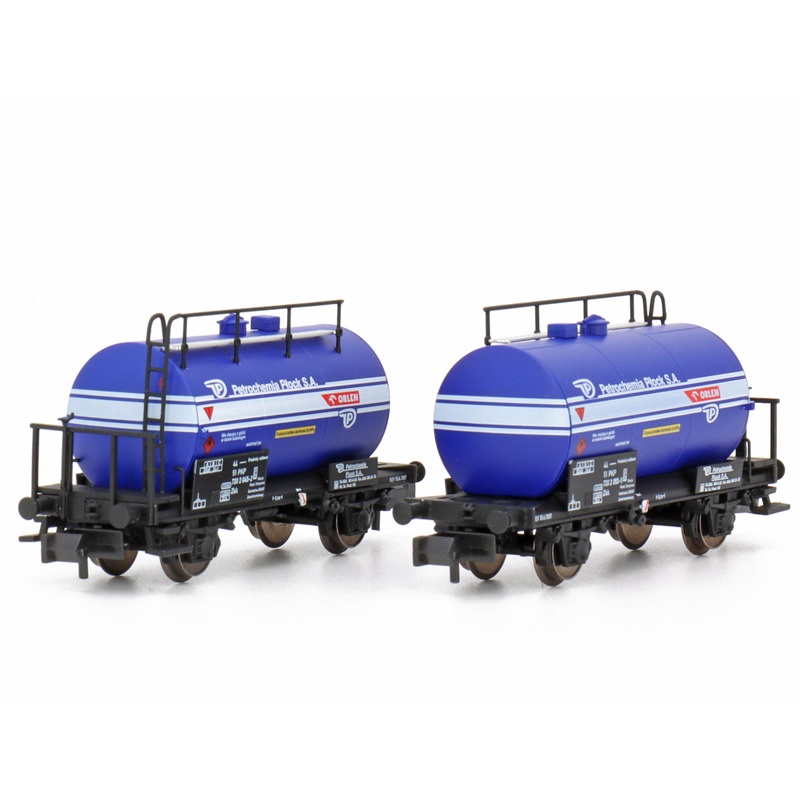 Set of 2 lightweight tank wagons PKP/Petrochemia, Ep.IV/V