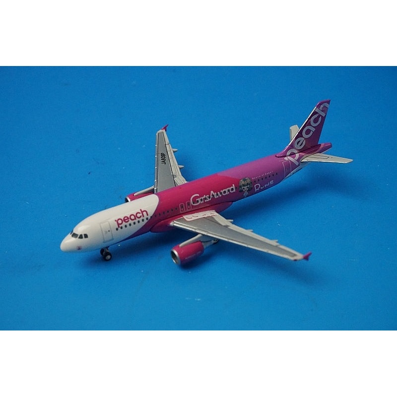 1:500 A320-200 Peach Naito Rene GIRLS AWARD JA809P 0794PA Sky
