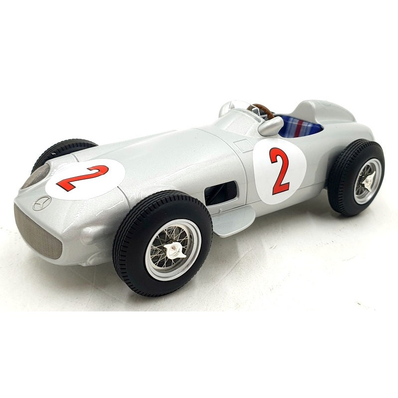 Werk83 1/18 Scale Diecast W1801806 – Mercedes-Benz W196 F1 1955 #2 Fangio