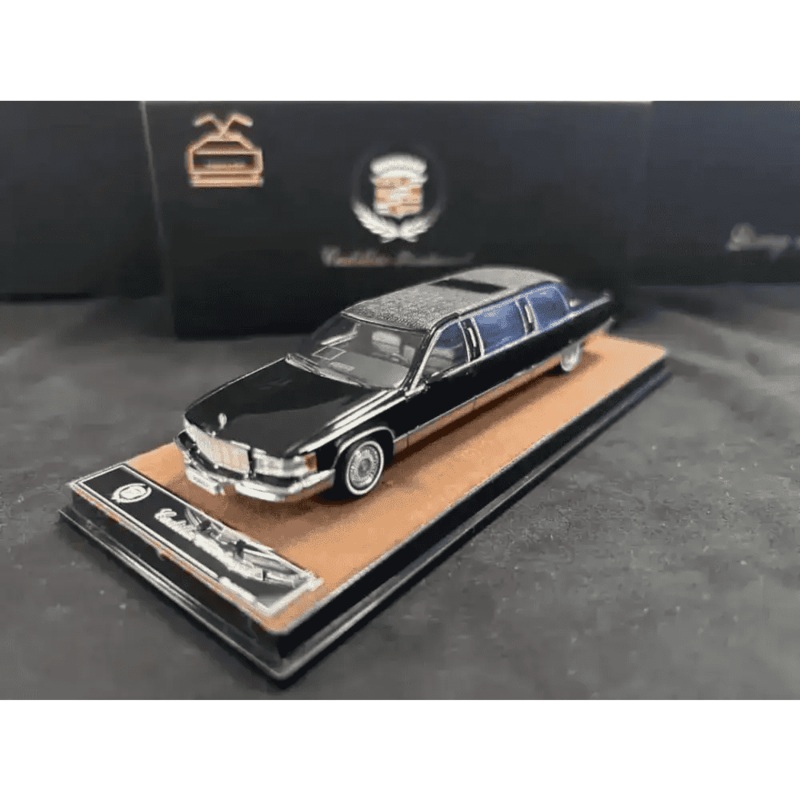 XG 1:64 Cadillac Fleetwood Limousine