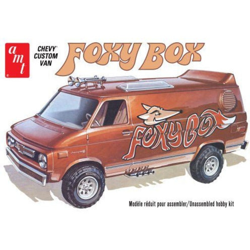 1975 Chevy Van Foxy Box 1/25 Model Car Kit #1265 by AMT