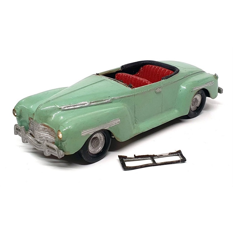 Unknown Brand 1/43 Scale L04D – 1940 Dodge Convertible – Lt Green