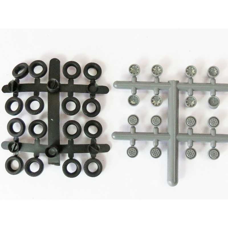 16 wheels & 8 axles 6.4 mm