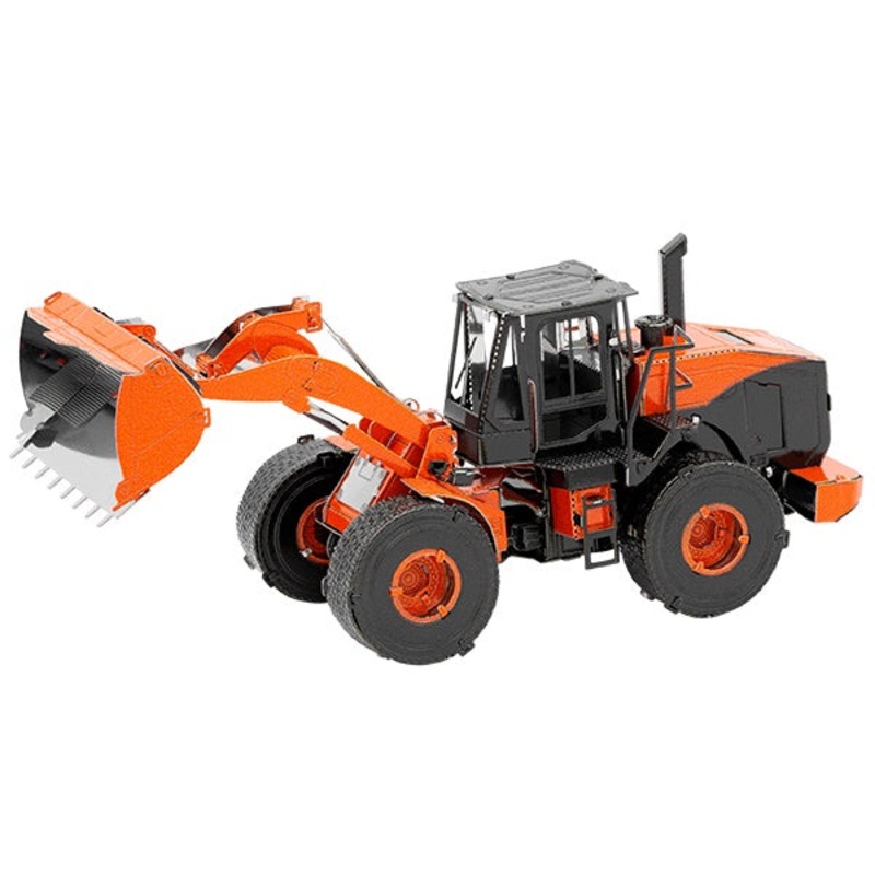 Metal Earth Wheel Loader – MMS183