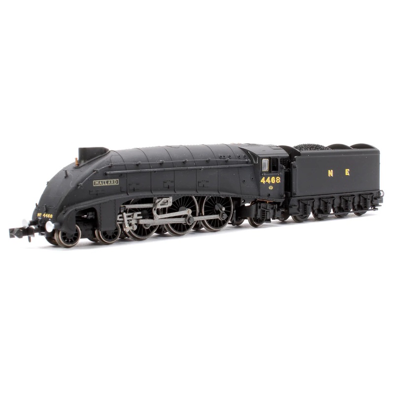 Steam locomotive A4 Mallard 4468 NE Wartime Black