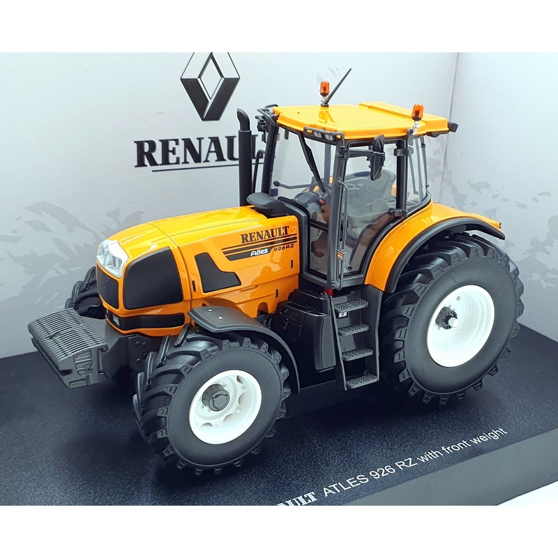 Universal Hobbies 1/32 Scale UH6827 – Renault Atles 926RZ – Orange