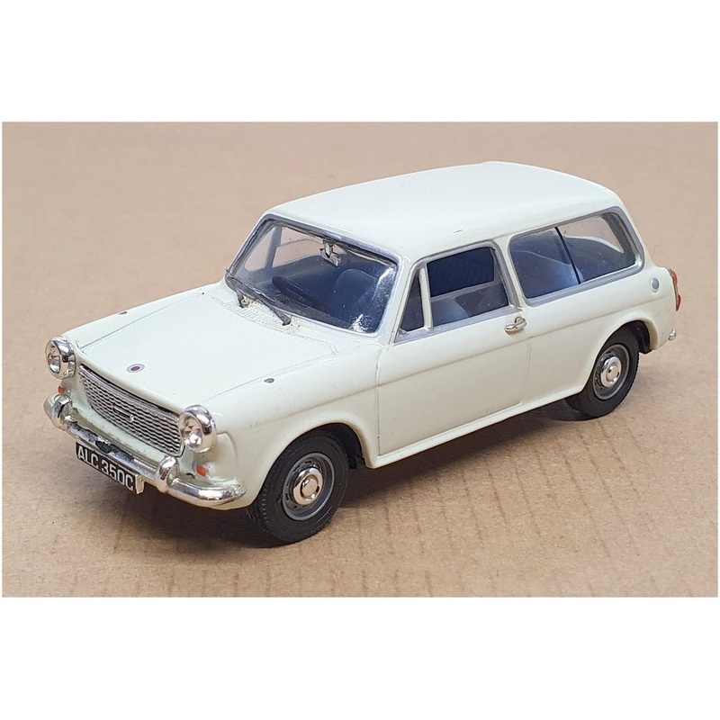 Vanguards 1/43 Scale VA56000 – Austin 1300 Estate – Snowberry White