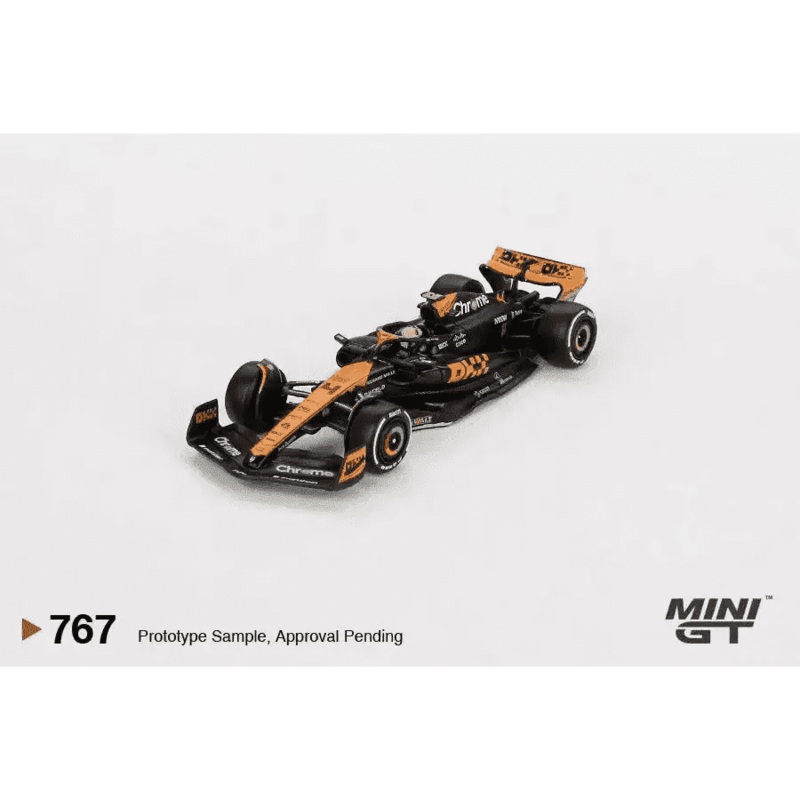 (PRE-ORDER) MINI GT 1:64 McLaren MCL60 #4 Lando Norris 2023 F1  2023 Japanese GP 2nd Place MGT00767-L