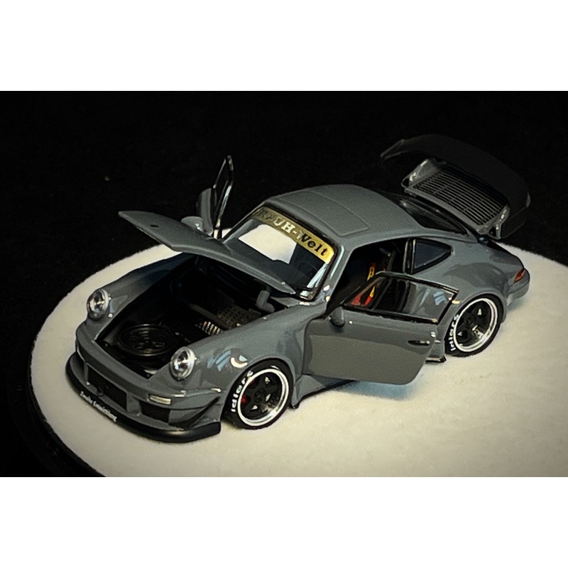 PGM 1:64 Porsche RWB930 Cement Grey Luxury w/ Turntable