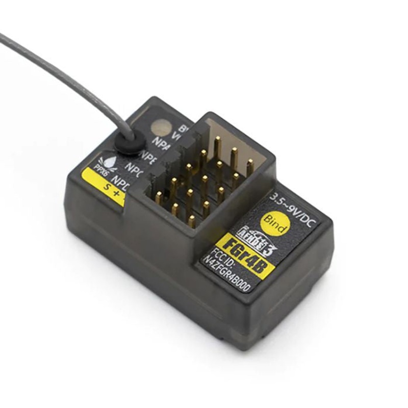Flysky FGR4B 2.4Ghz 4 Channel Receiver, Lay Down with External Antenna – FLYFS-FGR4B