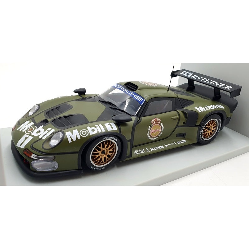 UT Models 1/18 Scale 39627 – Porsche 911 GT1 Test car – Camouflage