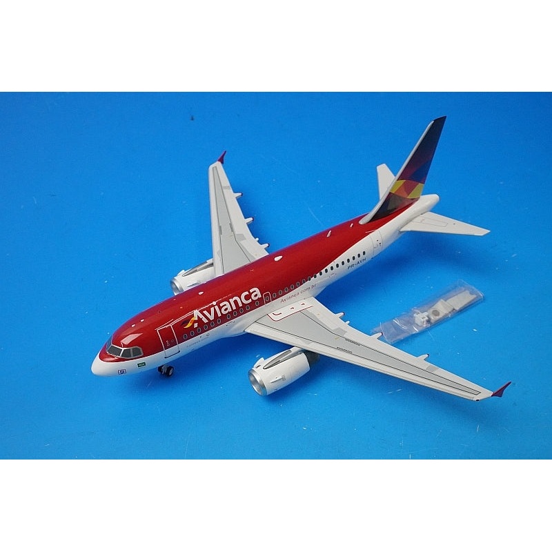 1:200 A318-100 Avianca Brazil PR-AVH IF318AV1124 INFLIGHT airplane model