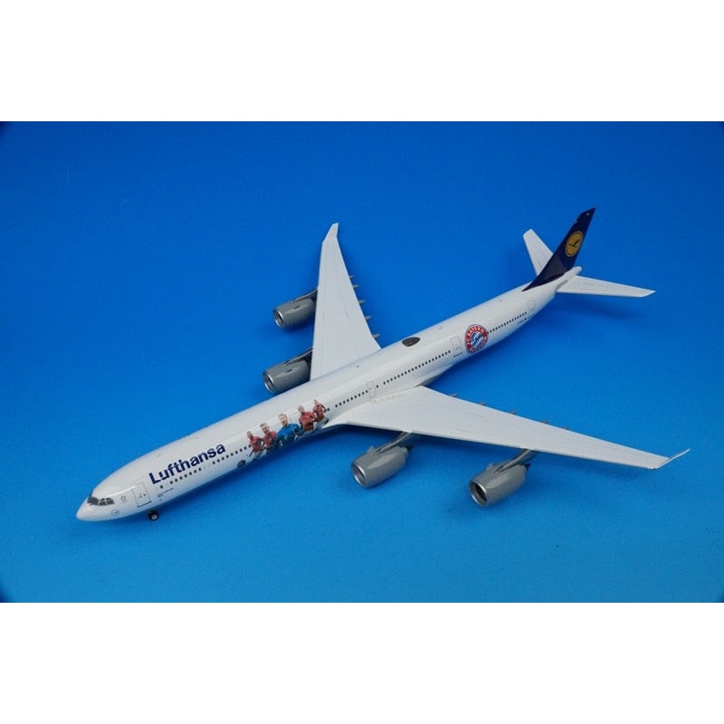 1:200 A340-600 Lufthansa FC Bayern Munich D-AIHK 100045 Eagle airplane model