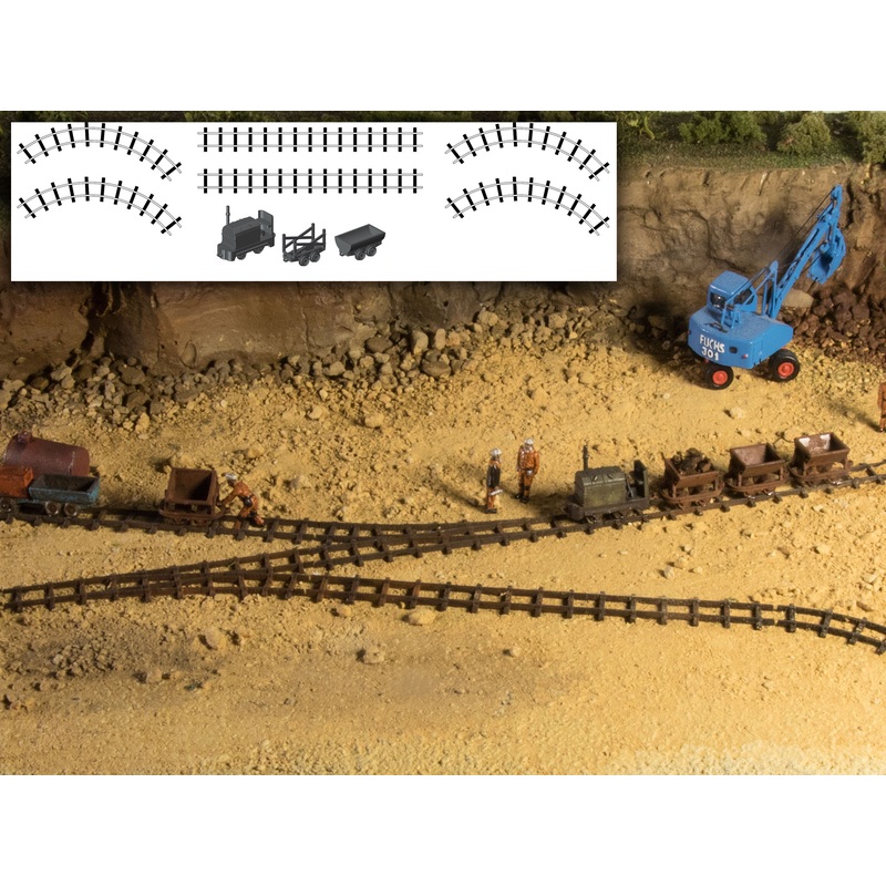 narrow gauge starter set with tracks, locomotive and 2 lorries