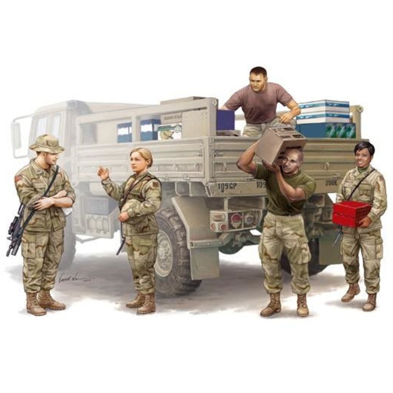 Modern US Soldiers – Logistics Supply Team #00429 1/35 Figure Kit by Trumpeter