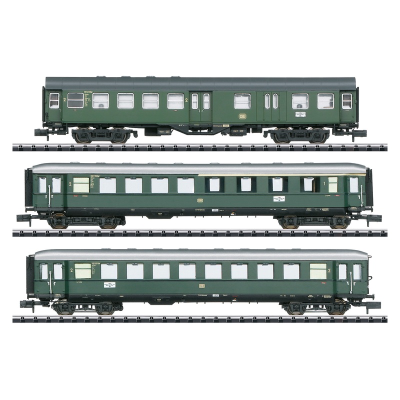 Passenger car set express train in the Danube valley DB Ep.III 3-piece