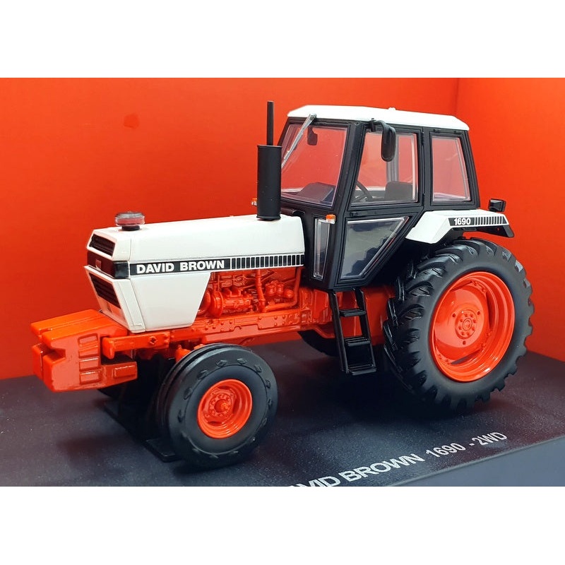 Universal Hobbies 1/32 Scale UH6754 – Case David Brown 1690 2WD – White/Orange