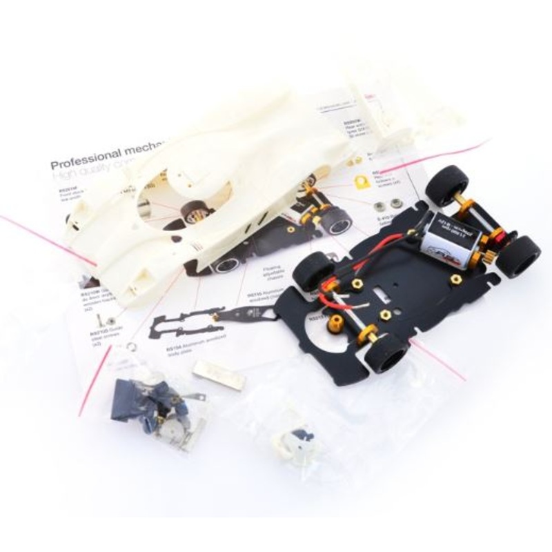 RevoSlot Toyota GT1 WHITE KIT
