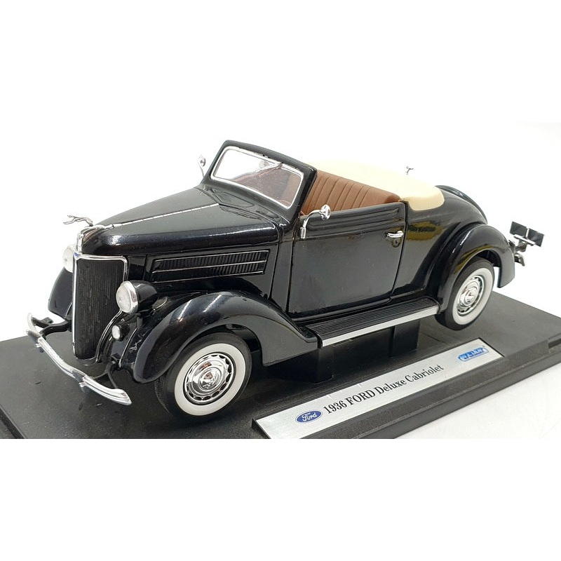 Welly 1/18 Scale Diecast 19867W – 1936 Ford Deluxe Cabriolet – Black