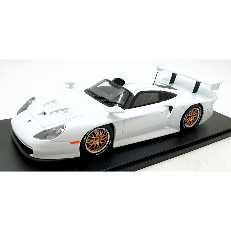 Werk83 1/18 Scale Diecast W18012003 – Porsche 911 GT1 Plain Body – White