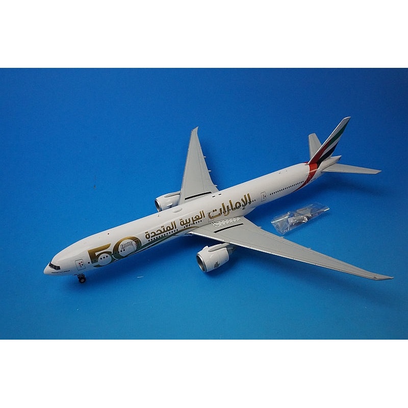 1:200 B777-300ER Emirates 50th Anniversary A6-EGE G2UAE1055 Gemini airplane model