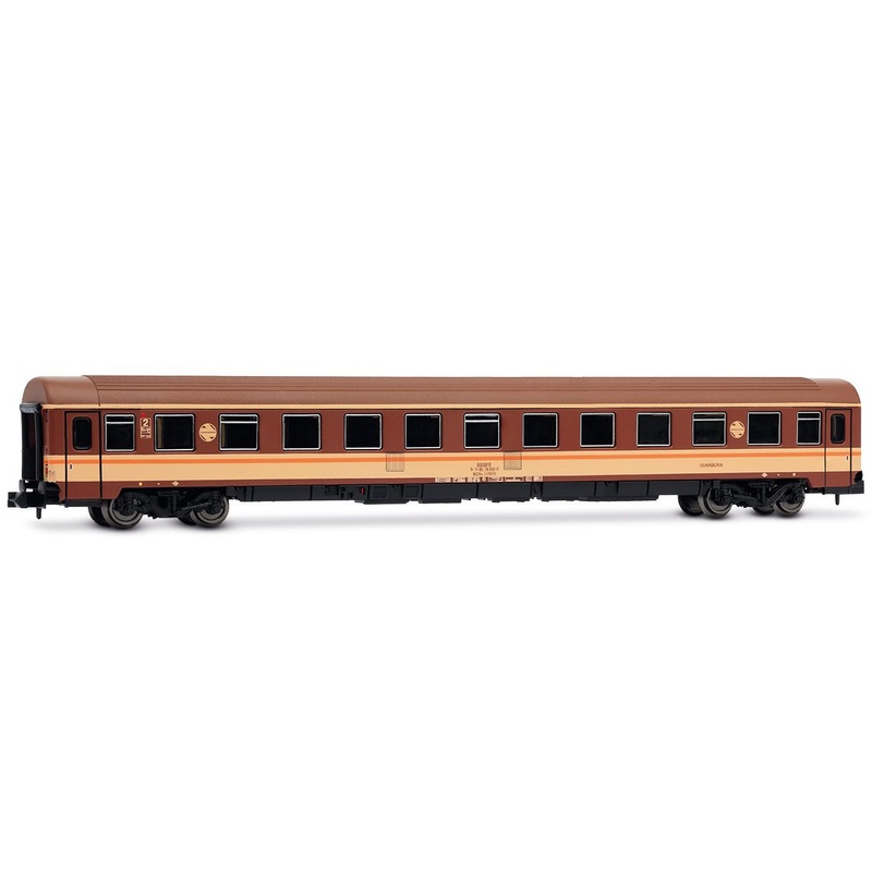 Passenger car Guardera car 10500 Estrella RENFE Ep.IV