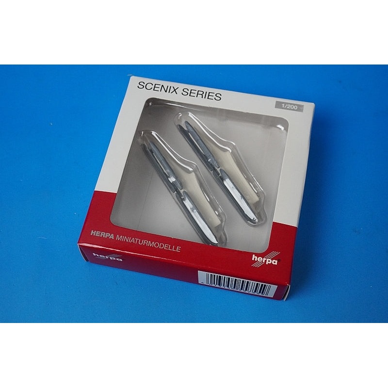 1:200 AGM-86B Cruise Missile Set of 12 Compatible with B-52 SIOP Paint 557559 Herpa