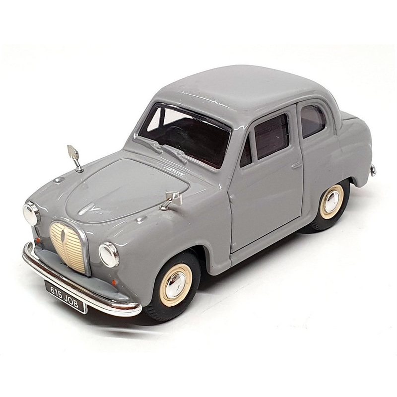 Vanguards 1/43 Scale Diecast VA23001 – Austin A35 Saloon – Grey