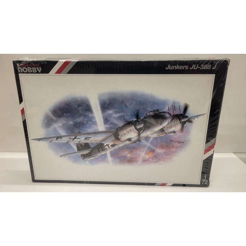 (Pre Owned) Junkers JU-388 J 1/72 by Special Hobby #72022