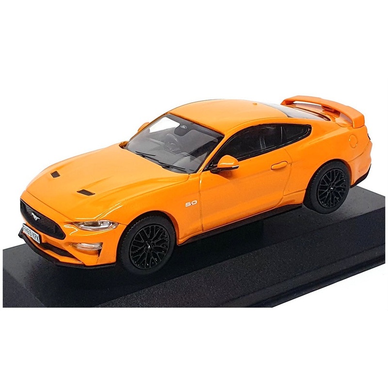 Vanguards 1/43 Scale VA15502 – Ford Mustang Mk6 Fastback 5.0 V8 GT – Orange Fury
