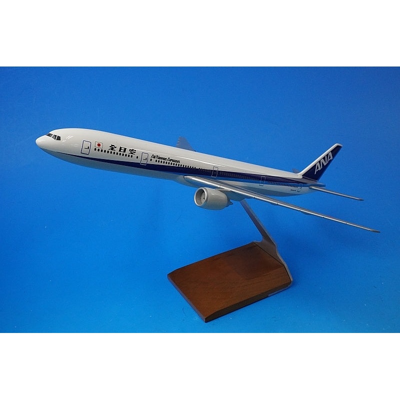 1:200 B777-300 ANA *No registration number assigned Pacmin airplane model