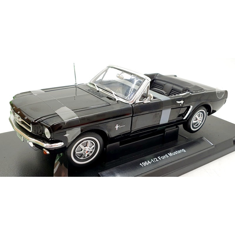 Welly 1/18 Scale Diecast 12519W – 1964-1/2 Ford Mustang Convertible – Black